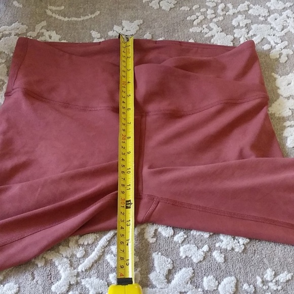 Lululemon Cross Waist Band Leggings 12 Large - Picture 10 of 10